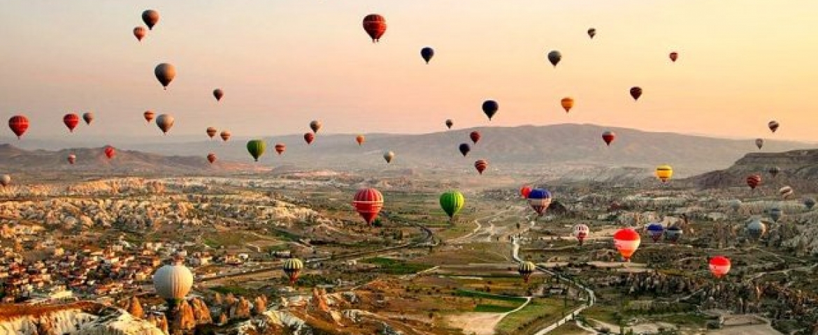 Bayram`da, Otobüsle Kapadokya Turları